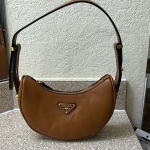 Mini shoulder bag
